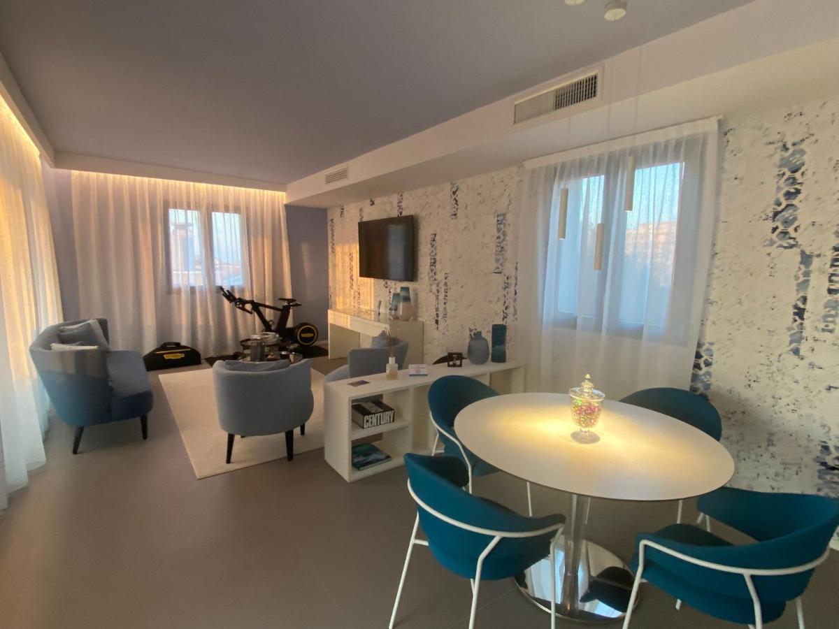 Demo Hotel Design Emotion Rimini Zewnętrze zdjęcie